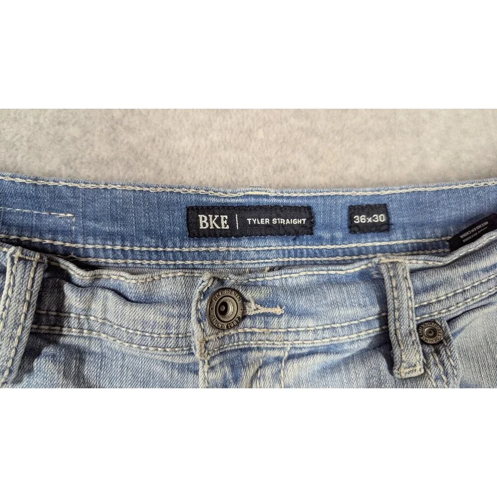 BKE Men Jeans 36x29 Tyler Straight Whiskering Light Wash Cotton Zip‎ Fly